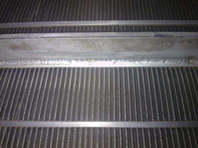 礦篩網廠家.jpg 礦篩網廠家.jpg